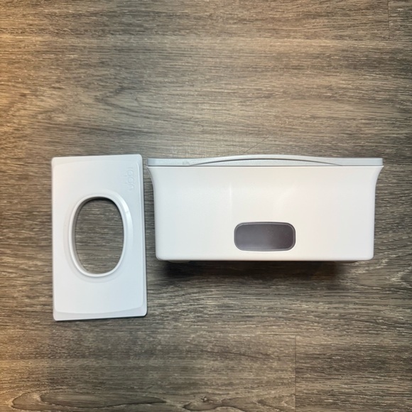 Ubbi Baby Wipes Dispenser in Gray - Picture 5 of 7
